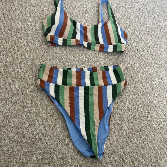 Aerie Multicolor Striped Bikini large - Picture 1 of 4